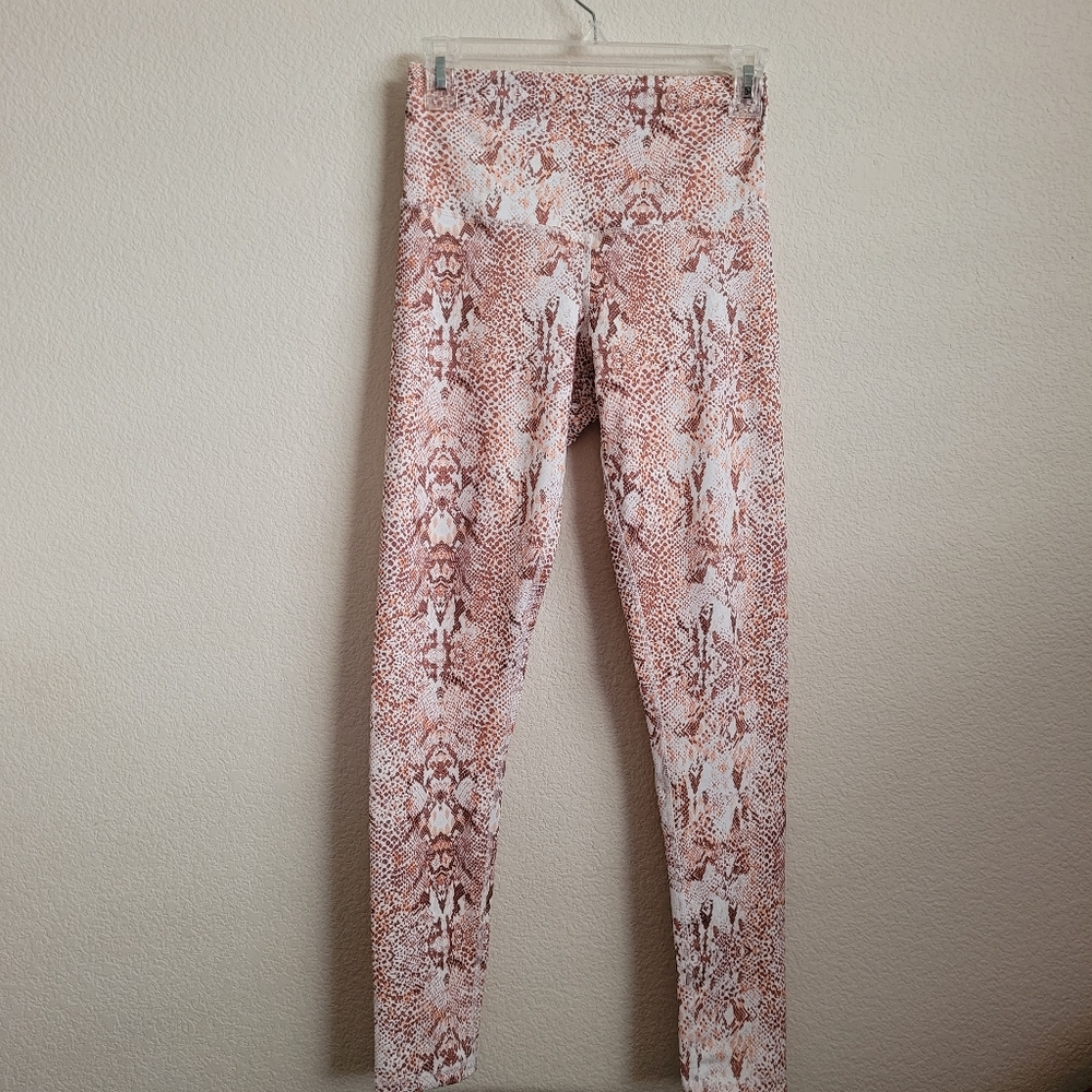 DYI snake print tights